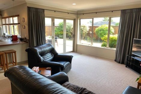 Photo of property in 23 Rota Close, Papamoa Beach, Papamoa, 3118