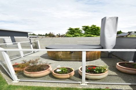 Photo of property in 31 Rhoboro Road, Twizel, 7901