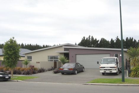Photo of property in 546 Bower Avenue, Parklands, Christchurch, 8083