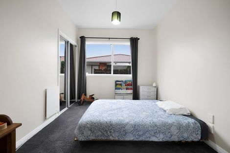 Photo of property in 1/6 Cornwall Street, Brooklands, New Plymouth, 4310