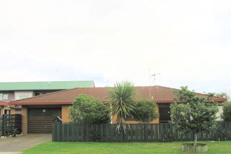 Photo of property in 3 Mccallum Place, Papamoa Beach, Papamoa, 3118