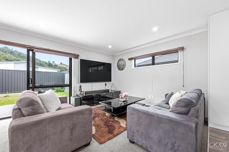 Photo of property in 6 Pattullo Crescent, Wallaceville, Upper Hutt, 5018