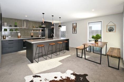 Photo of property in 33 Prestons Park Drive, Marshland, Christchurch, 8083