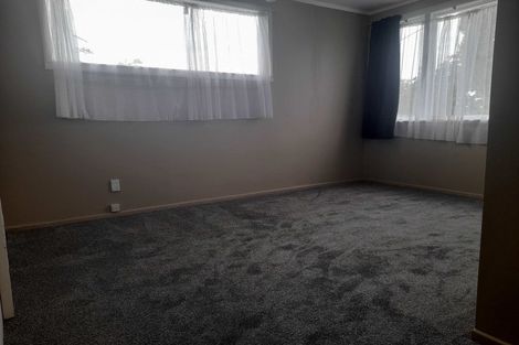 Photo of property in 18 Heath Avenue, Northcote, Auckland, 0627