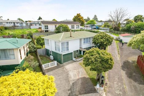 Photo of property in 14 Valencia Place, Manurewa, Auckland, 2102