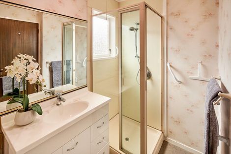 Photo of property in 73a Queens Grove, Hutt Central, Lower Hutt, 5010