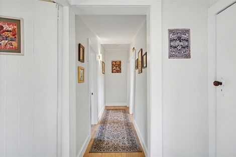 Photo of property in 10 Greenfield Street, Hector, 7822