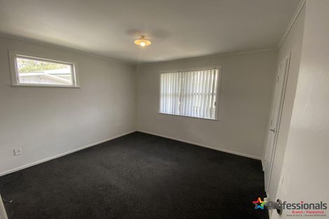 Photo of property in 9 Malmo Place, Manurewa, Auckland, 2102