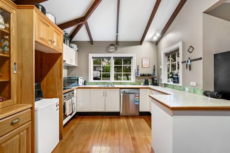 Photo of property in 438 Kaipara Coast Highway, Helensville, Kaukapakapa, 0871