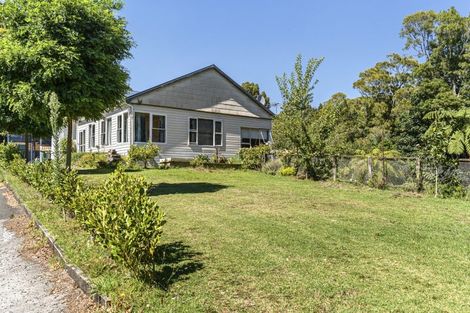 Photo of property in 28 Carrington Street, New Plymouth, 4310