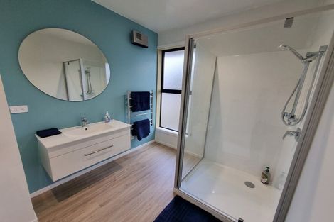 Photo of property in 43 Birchfield Avenue, Dallington, Christchurch, 8061