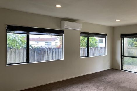 Photo of property in 21 Aberfeldy Avenue, Highland Park, Auckland, 2010