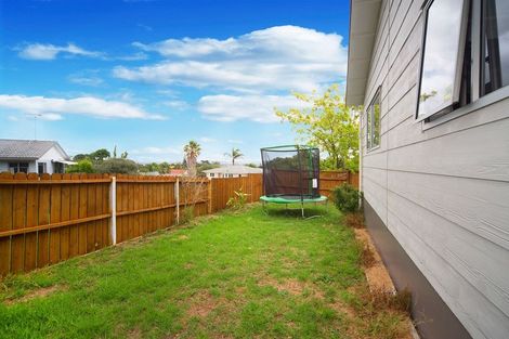 Photo of property in 270 Rangatira Road, Beach Haven, Auckland, 0626