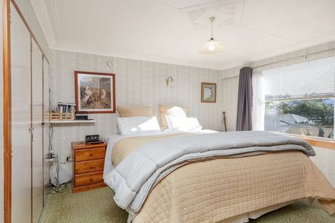 Photo of property in 1 Kennedy Crescent, Waimate, 7924