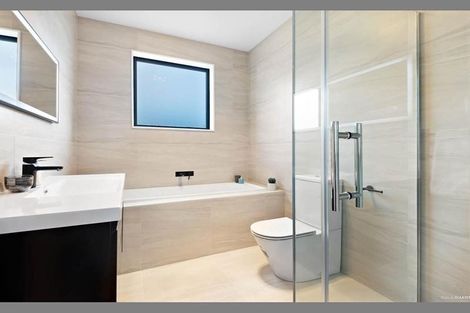 Photo of property in 5 Verdot Close, Kumeu, 0810