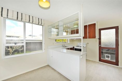 Photo of property in 2/6 Bowman Place, Sockburn, Christchurch, 8042