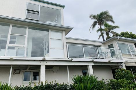 Photo of property in 1a Onslow Road, Bluff Hill, Napier, 4110