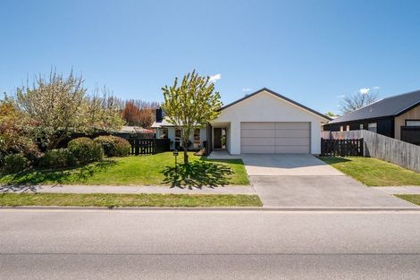 Photo of property in 67 Howards Drive, Lake Hayes, Queenstown, 9304