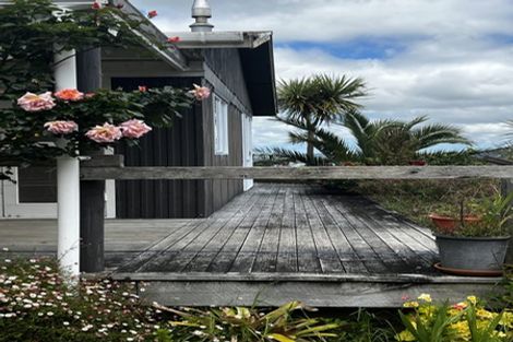 Photo of property in 452 Pahi Road, Pahi, Paparoa, 0571