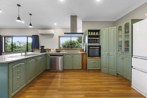 Photo of property in 300 Awai Road, Tarurutangi, New Plymouth, 4372