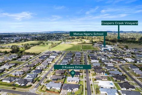 Photo of property in 3 Kuawa Drive, Kumeu, 0810