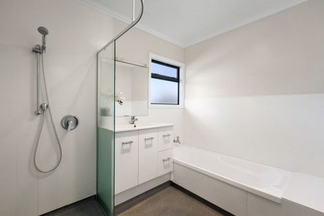 Photo of property in 16 Blundell Place, Katikati, 3129