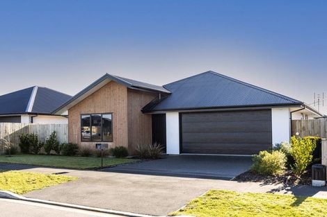 Photo of property in 27 Sarah Nicholls Street, Belfast, Christchurch, 8051