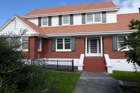 Photo of property in 9 Nicholson Road, Khandallah, Wellington, 6035