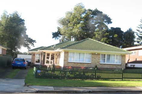 Photo of property in 50 Lawrence Crescent, Hillpark, Auckland, 2102