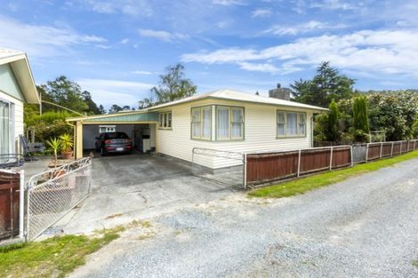 Photo of property in 210 Plateau Road, Te Marua, Upper Hutt, 5018