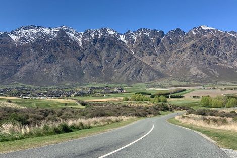 Photo of property in 13 Howden Drive, Jacks Point, 9371