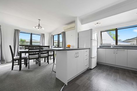 Photo of property in 16 Leyton Place, Nawton, Hamilton, 3200