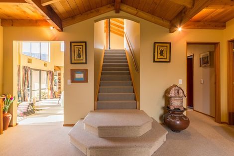 Photo of property in 14 Admiralty Place, Waikawa, Picton, 7220