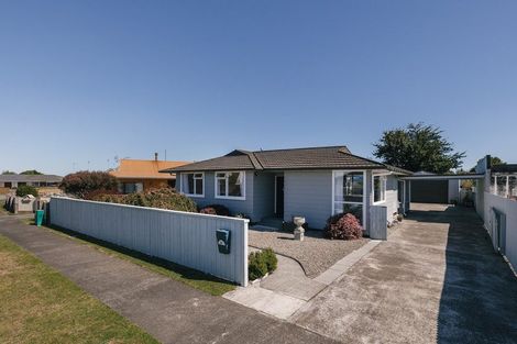 Photo of property in 24 Virginia Crescent, Feilding, 4702