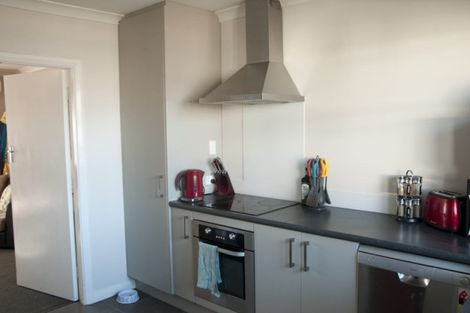 Photo of property in 17b Bradshaw Terrace, Riccarton, Christchurch, 8011