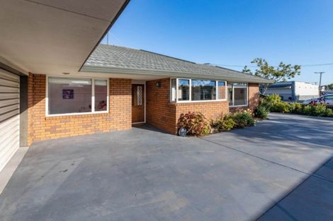 Photo of property in 1/4 Daniels Road, Redwood, Christchurch, 8051