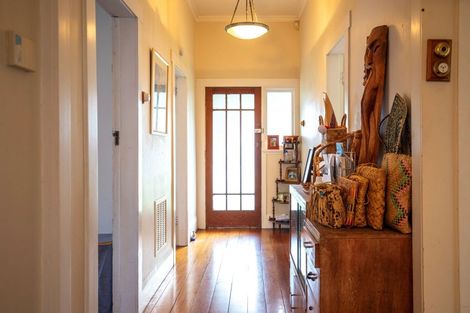 Photo of property in 2 Union Street, Claudelands, Hamilton, 3214