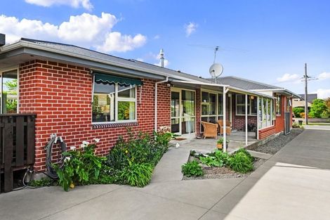 Photo of property in 24 Coniston Avenue, Ilam, Christchurch, 8041