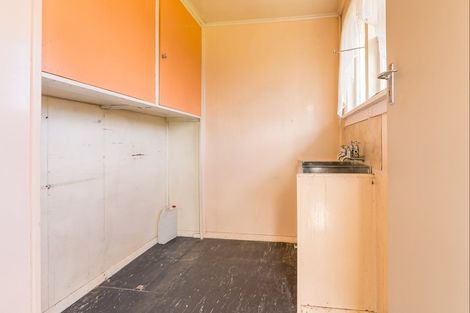 Photo of property in 15 Watson Street, Green Island, Dunedin, 9018