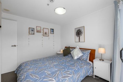 Photo of property in Atlas Apartments, 17/49 Maunganui Road, Mount Maunganui, 3116