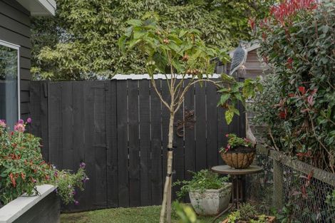 Photo of property in 56 Hahei Beach Road, Hahei, Whitianga, 3591