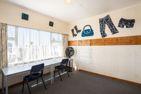Photo of property in 429 Devon Street West, Lynmouth, New Plymouth, 4310