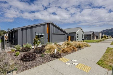 Photo of property in 53 Longview Drive, Lake Hawea, 9382