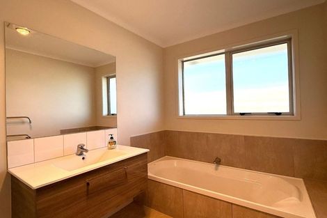 Photo of property in 56 Hastings Road, Pyes Pa, Tauranga, 3112