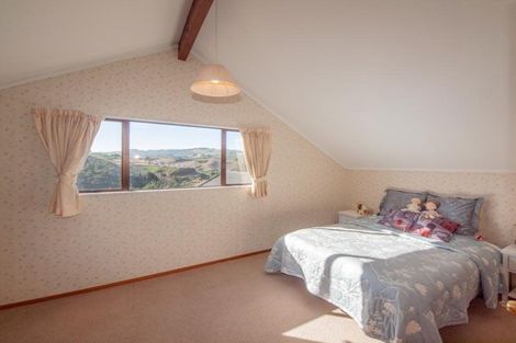 Photo of property in 36 Burbank Crescent, Churton Park, Wellington, 6037