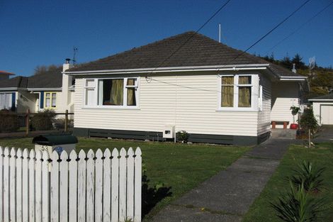 Photo of property in 53 Hyde Street, Wainuiomata, Lower Hutt, 5014