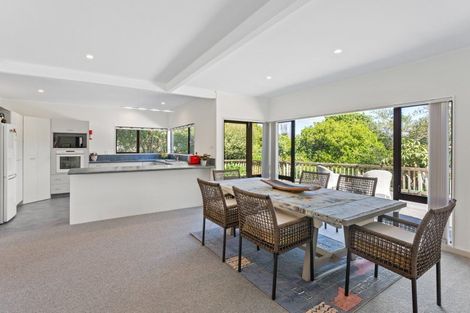 Photo of property in 35 Oriwa Crescent, Otaki, 5512