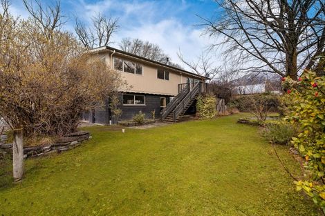 Photo of property in 6 Merioneth Street, Arrowtown, 9302