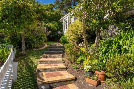 Photo of property in 14 Dormar Place, Churton Park, Wellington, 6037