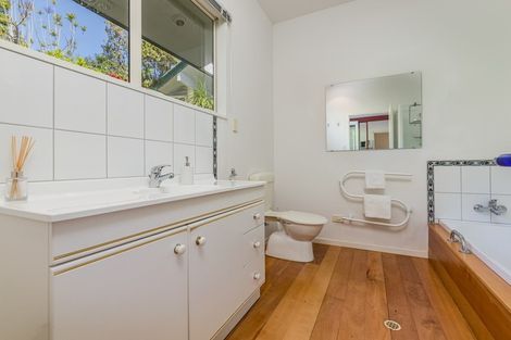 Photo of property in 180 Landing Road, Kerikeri, 0230